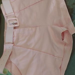 Pink belted women short